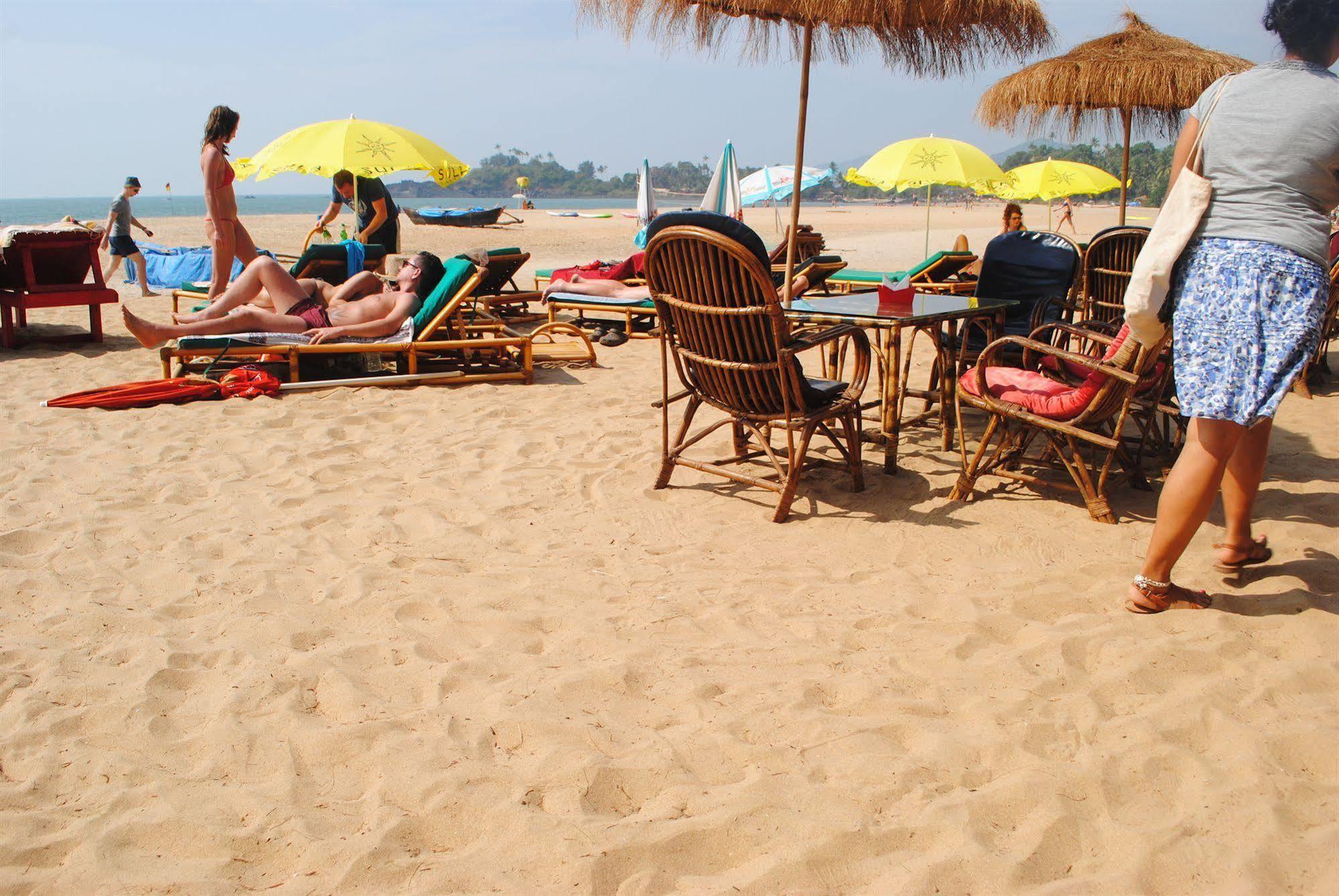 Tivai Beach Cottages Calangute Exterior foto