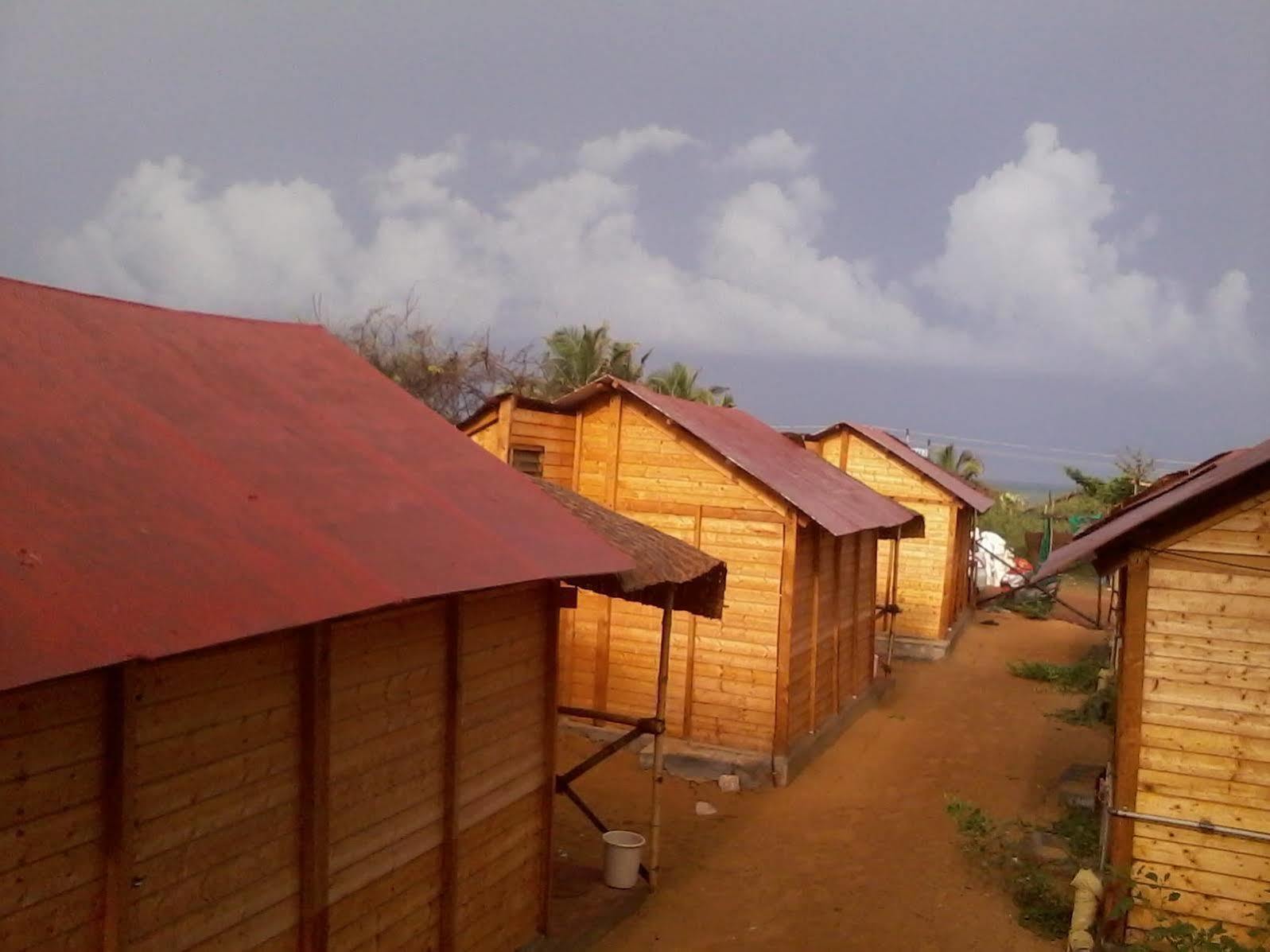 Tivai Beach Cottages Calangute Exterior foto